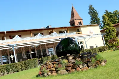 Land-Gut-Hotel Seeblick Hotels near Lidl