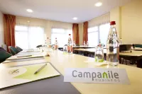 Campanile Nimes Centre - Mas Carbonnel Hotels in Caissargues