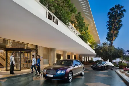 InterContinental Hotels Phoenicia Beirut Отели рядом с достопримечательностью «Рынки Бейрута (Суки)»