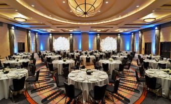 Loews Philadelphia Hotel