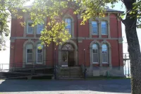 The Customs House Inn - homestay