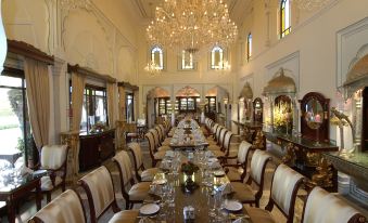 The Raj Palace (Small Luxury Hotels of the World)