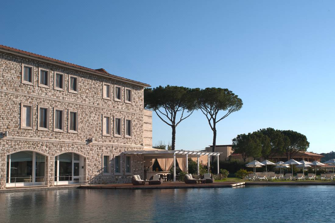 Terme di Saturnia Natural Spa & Golf Resort - The Leading Hotels of the  World-Saturnia Updated 2022 Room Price-Reviews & Deals | Trip.com