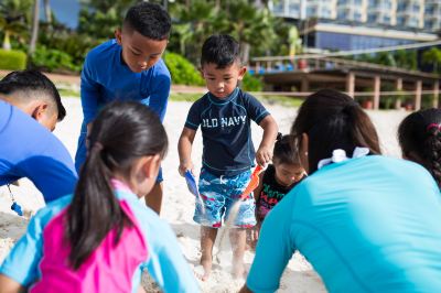 ホテル周辺 デュシット ビーチリゾート グアムの写真