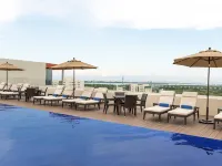 Four Points by Sheraton Cancun Centro Hotels near Tecnologic Stadium