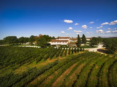 Meneghetti Wine Hotel and Winery - Relais & Chateaux Hôtels à : 