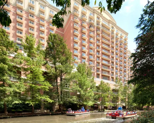 The Westin Riverwalk, San Antonio Hotels near Travis Park