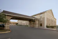 Americas Best Value Inn and Suites Boise Hotels near Boise Airport