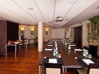 Residhome Val d'Europe Hotels in Montevrain