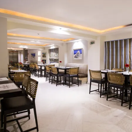 Davitel - Tobacco Hotel