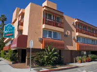 Bay Shores Peninsula Hotel Hotels in Newport Beach