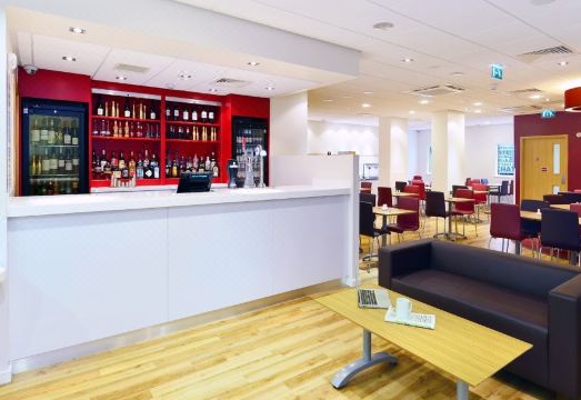 1. 트래블로지 글래..