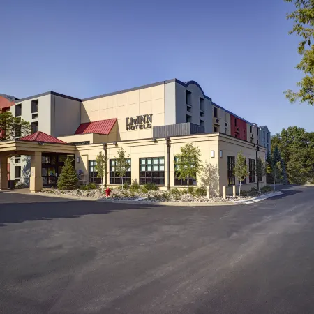 Livinn Hotel Minneapolis South / Burnsville