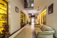 Sai Towers Hotels in Puttaparthi