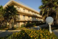 Dioscuri Bay Palace فنادق في San Leone