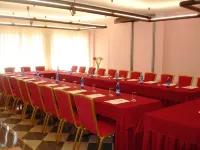 Augustus Hotel Hôtels à : Sandigliano
