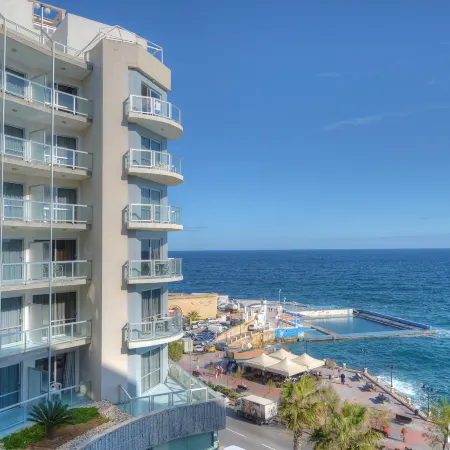 The Preluna Hotel Отели в г. Слима