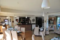 Casa Din Bran - Inn Cuisine Hotels in Фундата