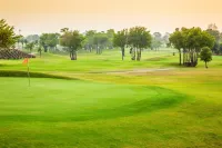Pattana Sports Resort Hotels in Ban Bueng