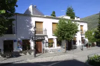 Hostal Rural Poqueira Hotels in Capileira