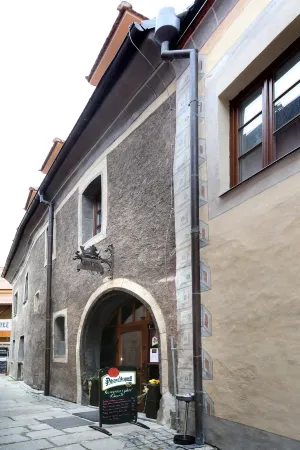 Hotel Koruna Prachatice Отели в г. Вимперк