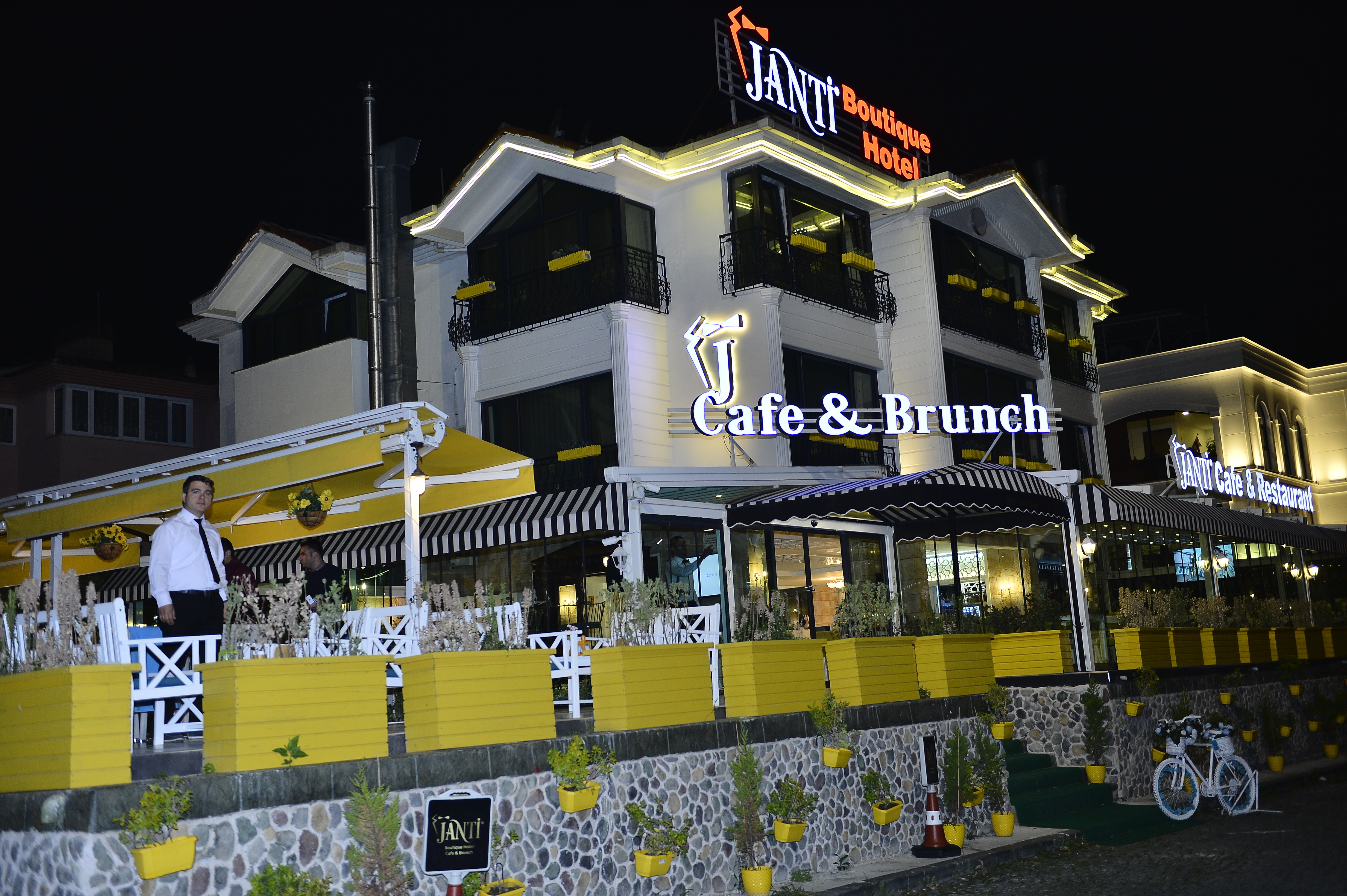 Janti Boutique Hotel