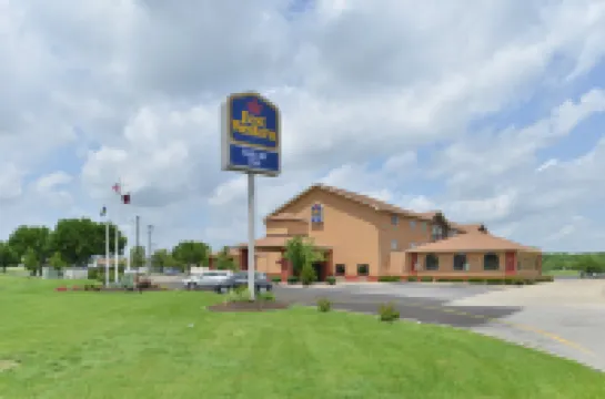 베스트 웨스턴 - 살루키 인