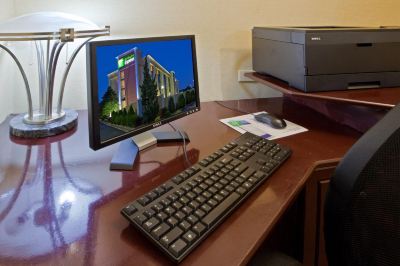 共有エリア ホリデイ・イン エクスプレス ワシントンDC イースト - アンドリューズ AFBの写真