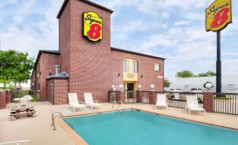 Super 8 by Wyndham Farmers Branch/North Dallas