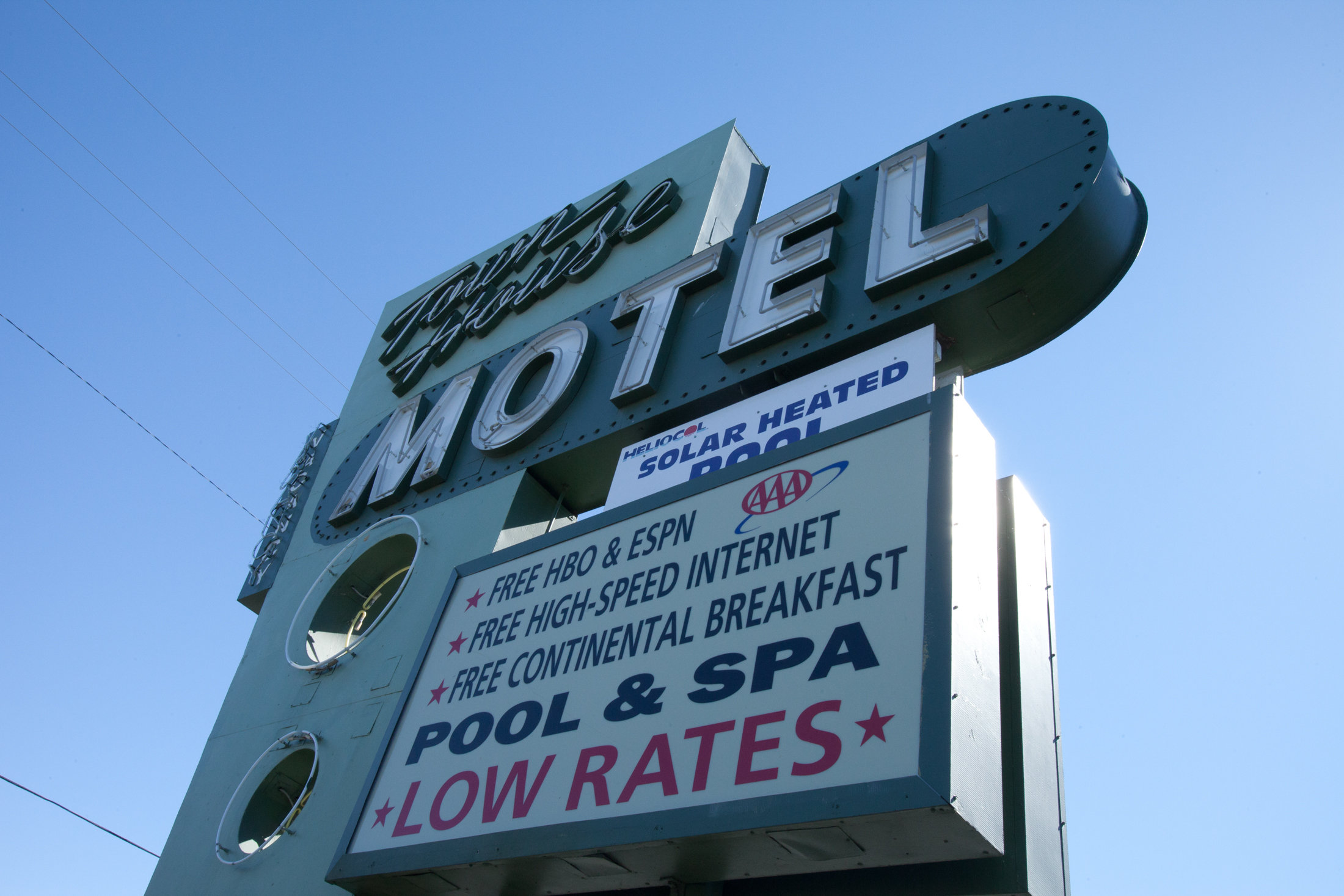 Town House Motel