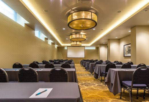 더 마크 스펜서 호텔