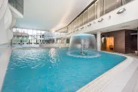 Park Inn by Radisson Meriton Conference Spa Tallin - Kolam Renang