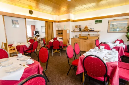 Altstadthotel Wienecke Отели рядом с достопримечательностью «Крепость Данквардероде»