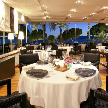 Hôtel Martinez - The Unbound Collection by Hyatt