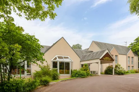 Hôtel Cositel, Cit'Hotel Coutances Отели в г. Нотр-Дам-де-Санийи