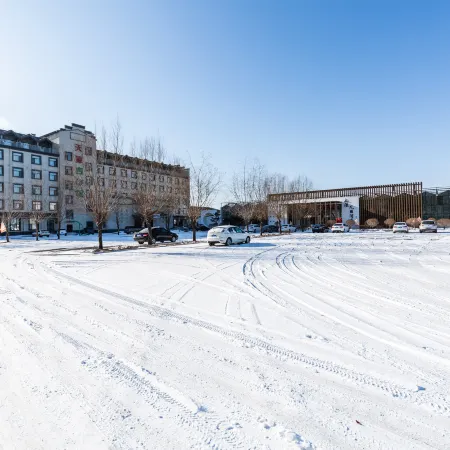 Tianyuan Jibushi Hot Spring Hotel