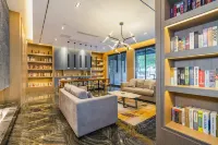 Newman City Hotel (Huzhou Yishang Street)