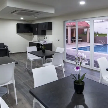 Candlewood Suites CELAYA by IHG