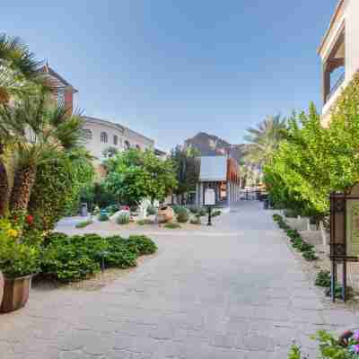 オムニ スコッツデール リゾート & スパ アット モンテルシア Hotel Exterior