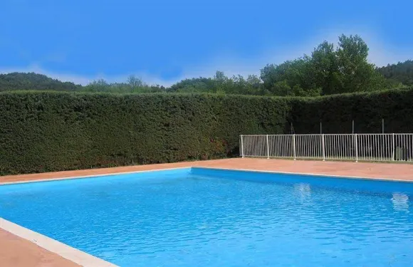 阿多尼斯迪涅萊班高爾夫度假村