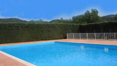 Golf Resort Digne-Les-Bains by Adonis Hotel dekat Gassendi