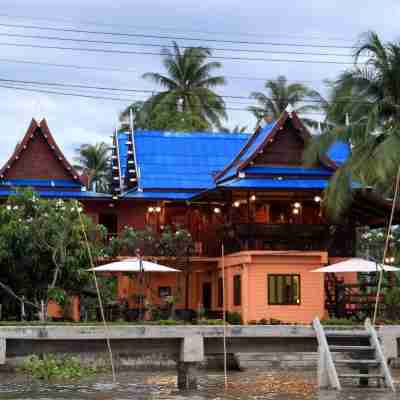 ปานวิมานอัมพวา ริเวอร์ไซด์รีสอร์ท Hotel Exterior