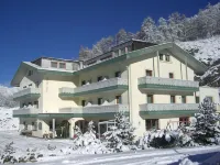 Reschnerhof Hotels in Reschen am See