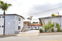 Lodge at 32nd Hotels near San Diego Sprinter Station