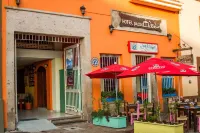 Plaza Jardin