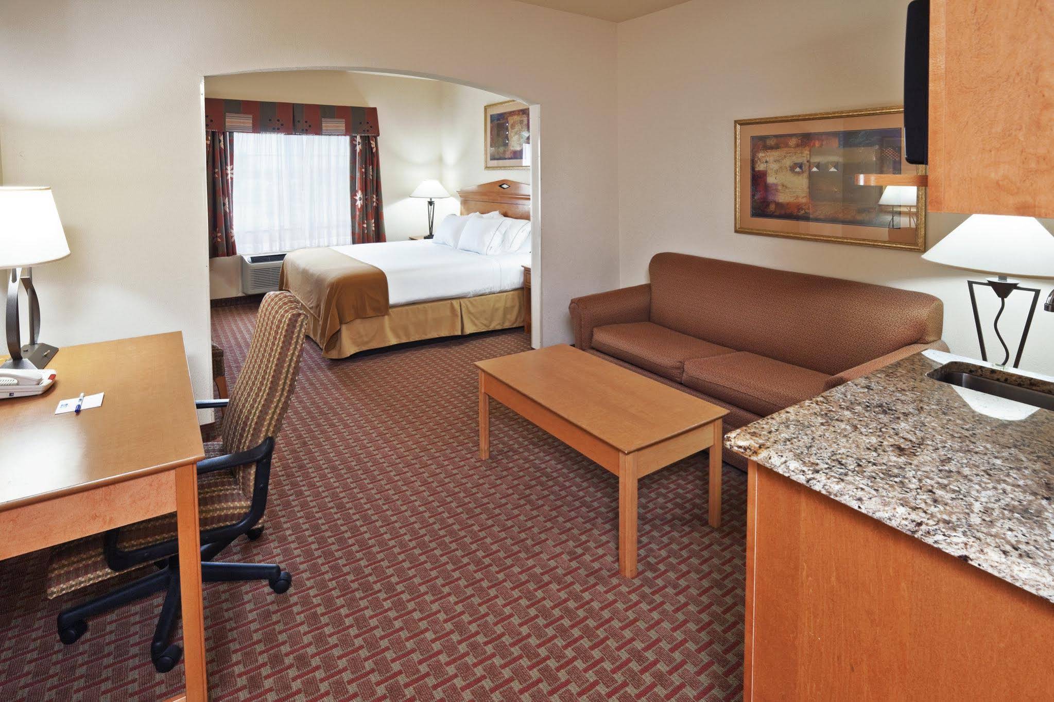 Holiday Inn Express & Suites Glenpool, an Ihg Hotel