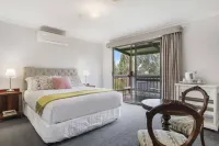 Shambhala Guesthouse