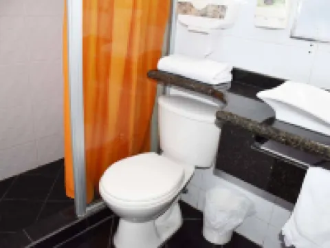 Hotel Plaza Victoria Hoteles en Ibarra