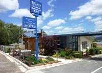 Mountain View Country Inn - Motels