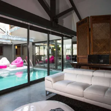 Be Loft B&B Pool & Spa